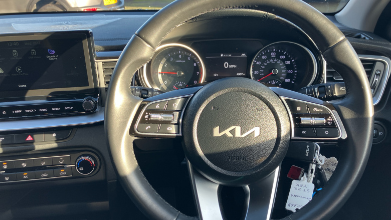 Kia Xceed 1.0T GDi ISG Connect 5dr Petrol Hatchback